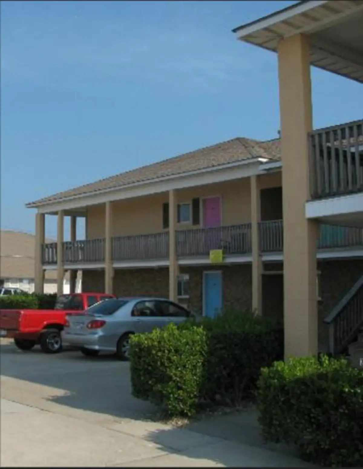 Sandpiper Motel 6